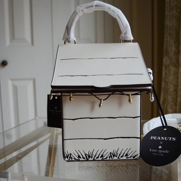 Kate Spade Peanuts X KSNY Snoopy 3D Dog House Crossbody KM630 - Picture 8 of 13
